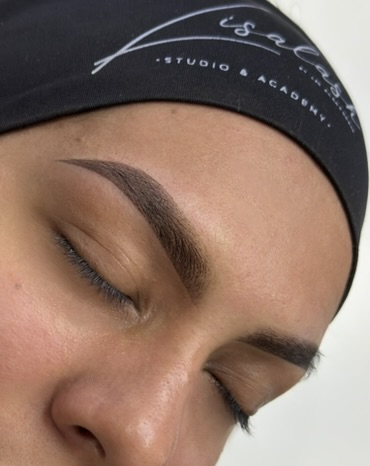 Powder Brows Cejas Vírgenes LISALASH STUDIO Houston